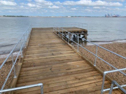 Landguard Point – Groyne Repairs, Jetty Deck Replacement & Sea Wall Concrete Repairs